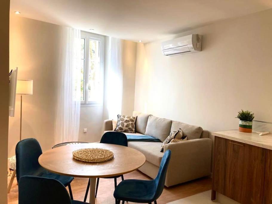 Le Palm Appartement élégant&Design En Bord Rivière Collobrières Exterior foto